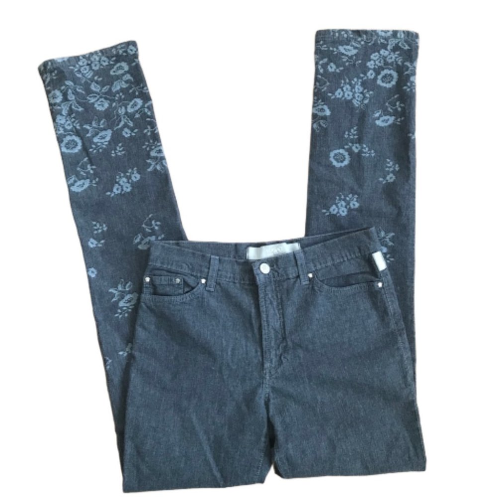 HOLD Versace Jeans Couture VTG Floral Jeans US 28